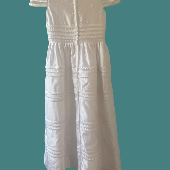 Wedding flower girl or Elegant White children’s  Dress with Bow.  Pearl accents - Picture 3 of 4